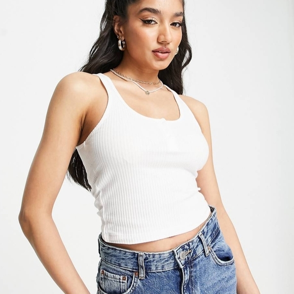 Bundle of 2 Asos Button Tank Tops in Black and White Size 2 - Picture 4 of 5